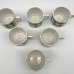 Tasse à café Moulin des Loups écossais vert forme droite – Image 3