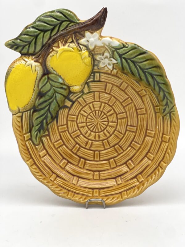 Petit plat ou coupe en barbotine décor citron – Image 2