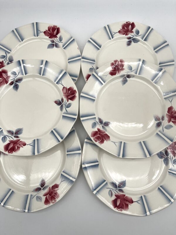 Assiette plate Printemps Digoin Sarreguemines décor gris et bordeaux – Image 2