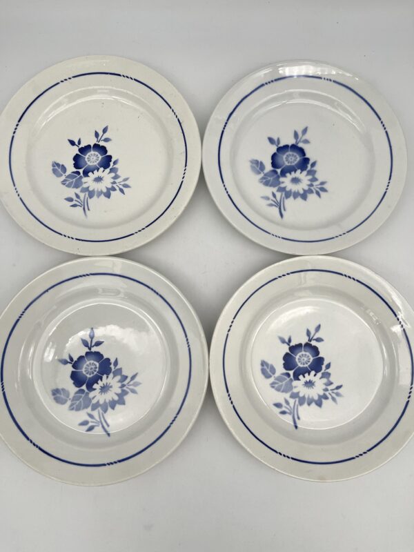 Assiette à dessert St Amand 2038 décor fleur bleue – Image 3