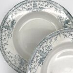 Assiette creuse Terre de Fer décor gris vert – Image 6