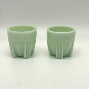 Lot de 2 coquetiers en opaline verte vintage