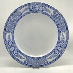 Assiette plate Terre de Fer Cie Franco Anglaise rue Turbigo décor bleu clair