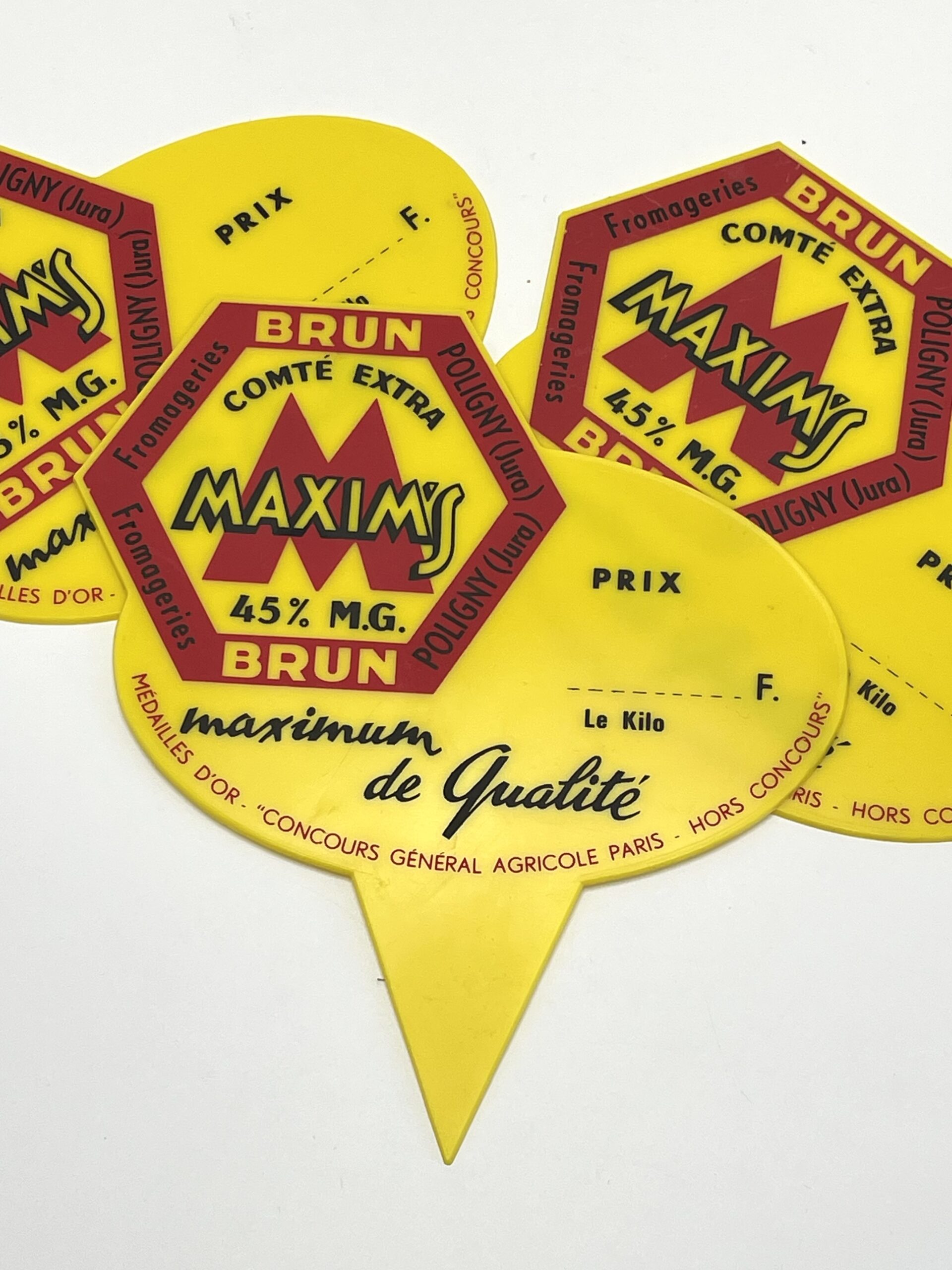 Etiquette publicitaire Fromageries Brun Comté extra Maxim's Poligny