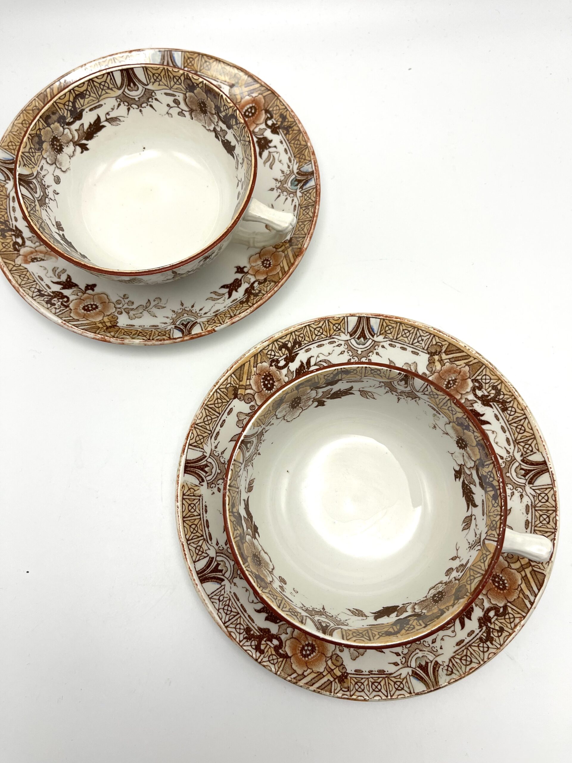 Tasse à café Sarreguemines décor japonisant marron – Image 5